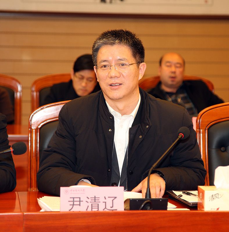 安康市委常委副市长尹清辽一行访问我校中国药科大学